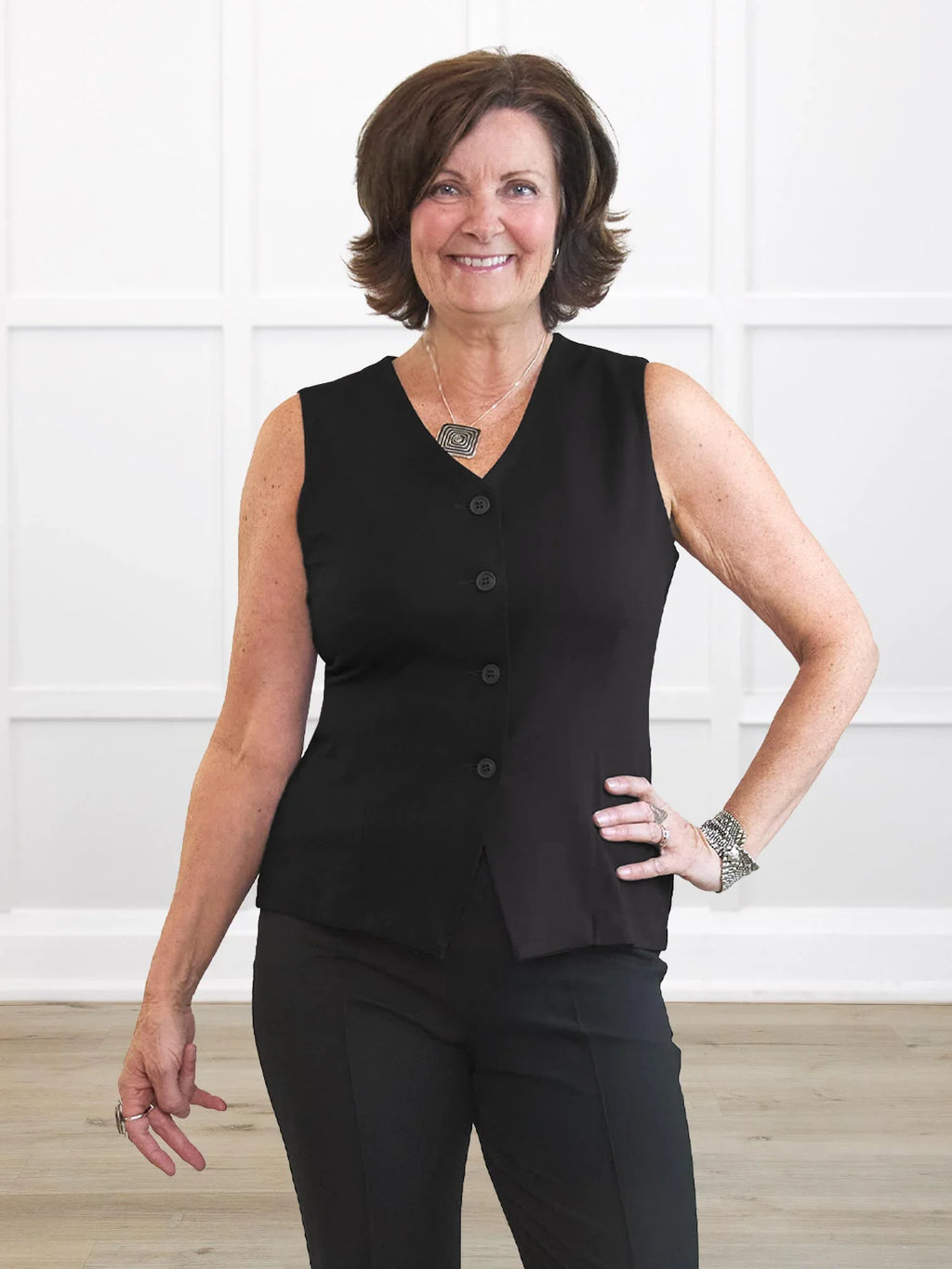 Alba tailored stretchy vest