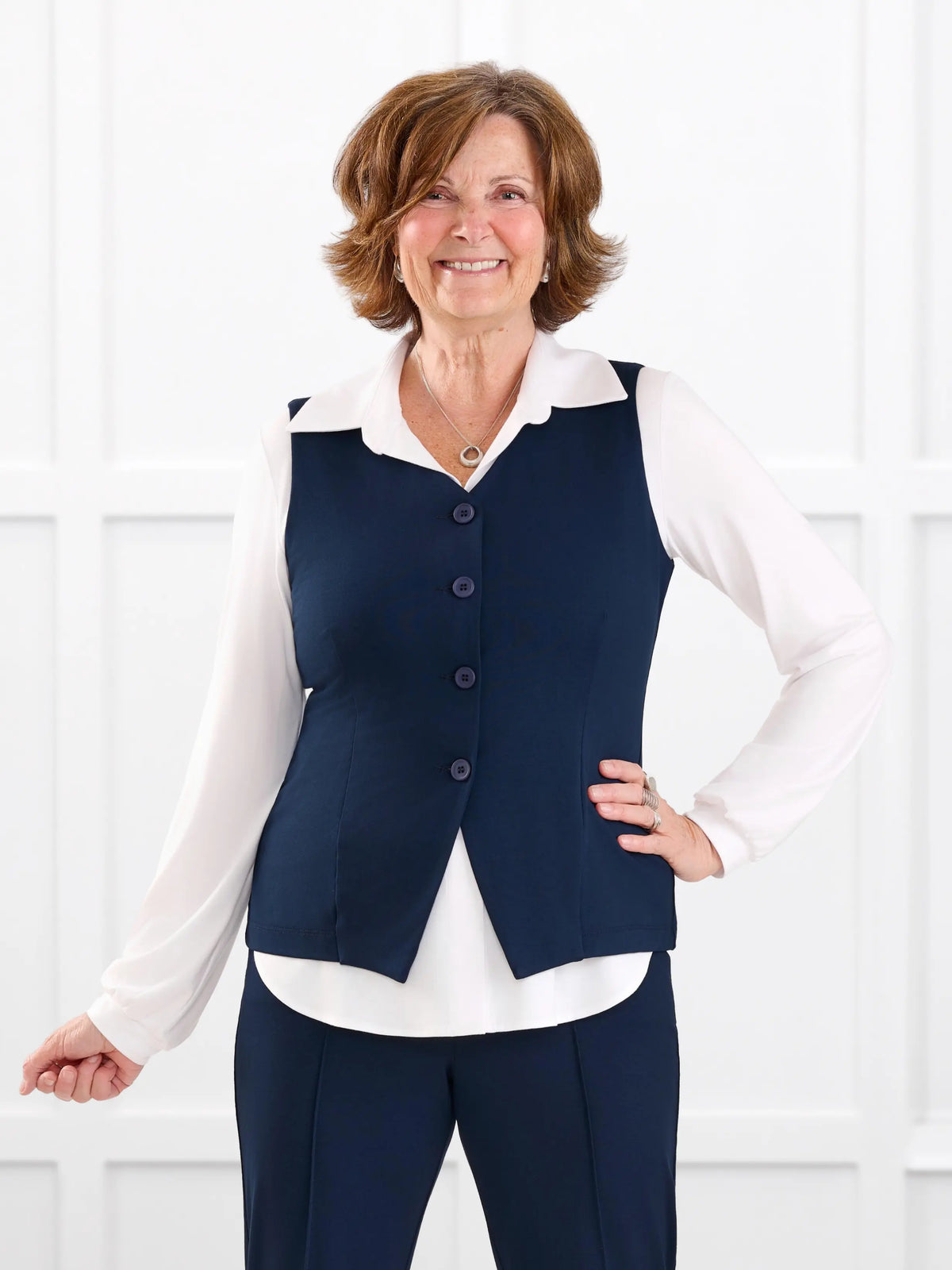 Alba tailored stretchy vest