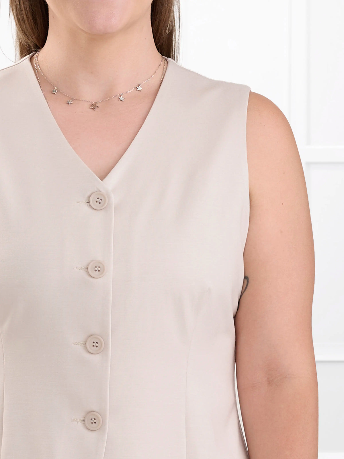 Alba tailored stretchy vest