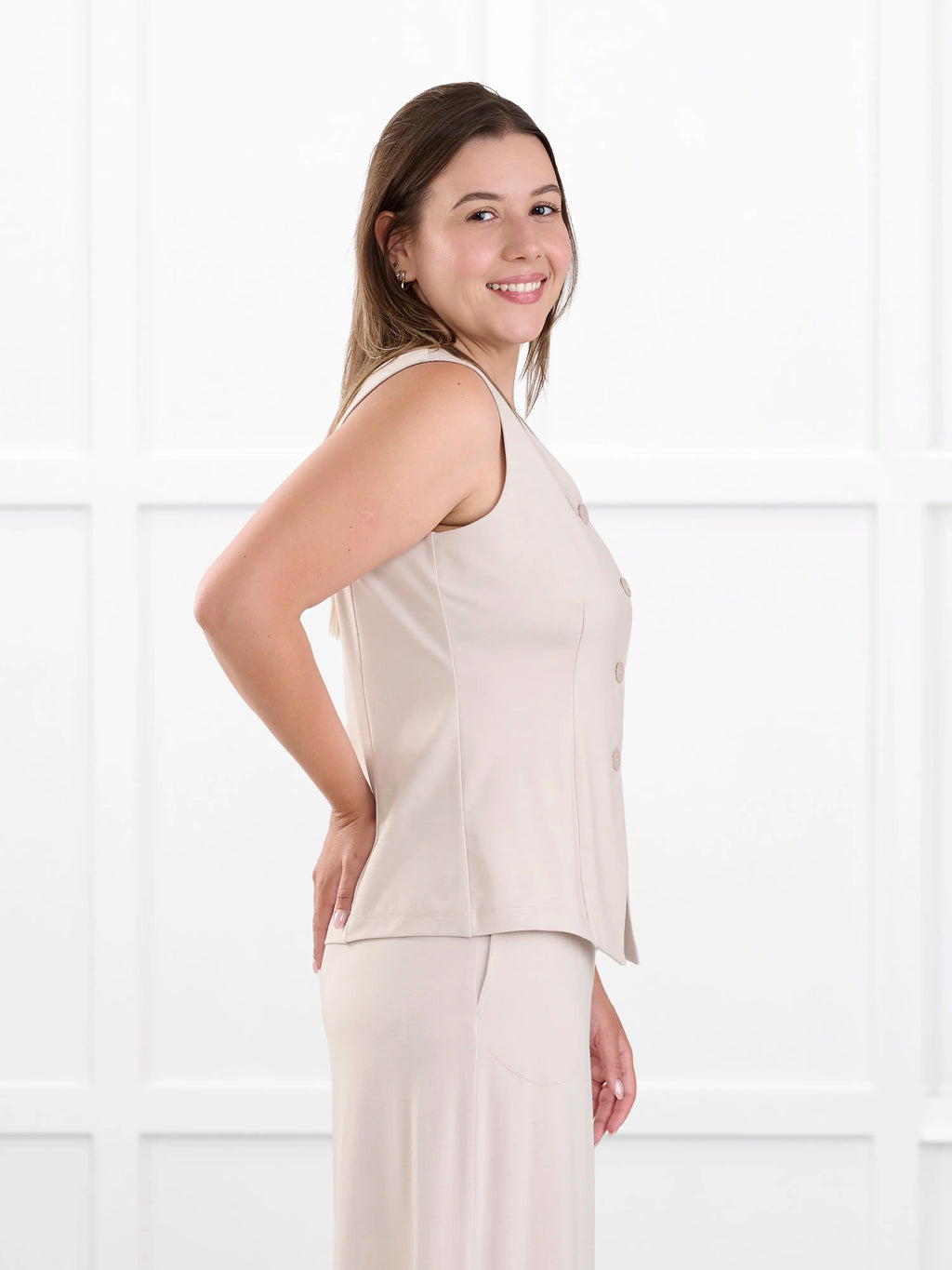 Alba tailored stretchy vest