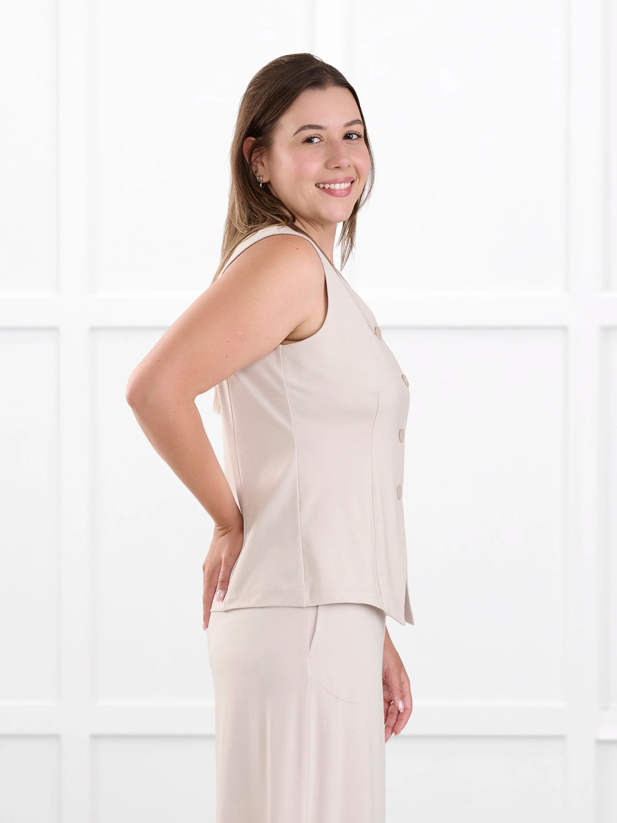Alba tailored stretchy vest