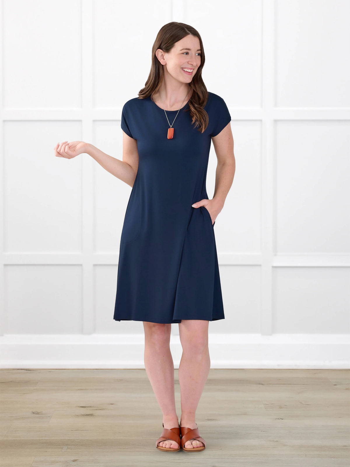 Aleeza t-shirt dress with pockets