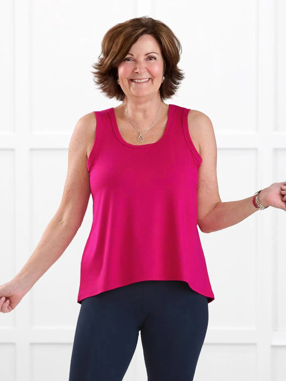 Anjuli flowy scoop neck tank