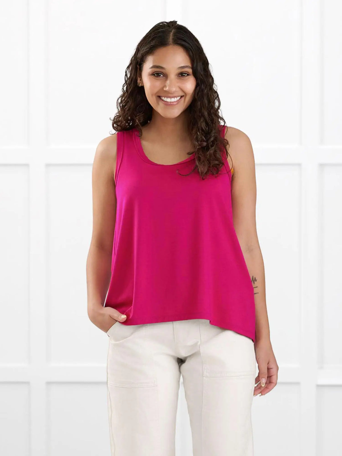Anjuli flowy scoop neck tank