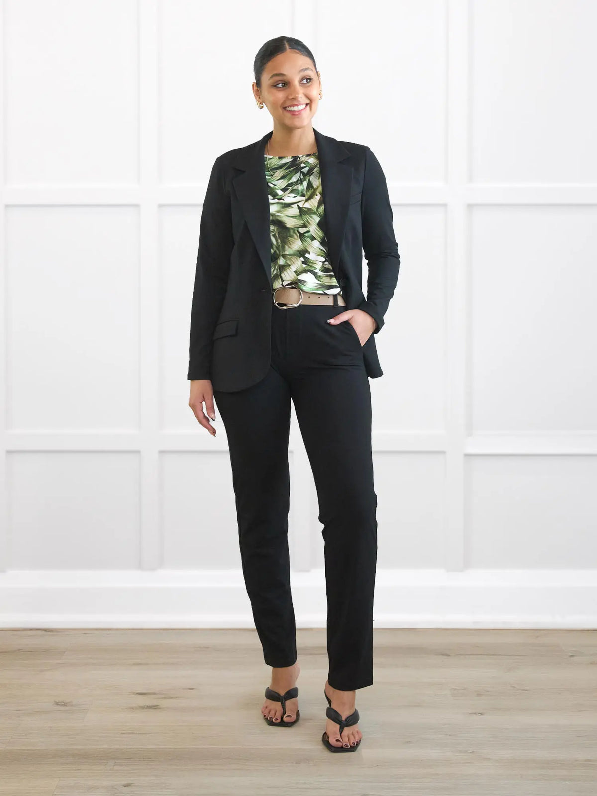 Asia mid-rise slim pant