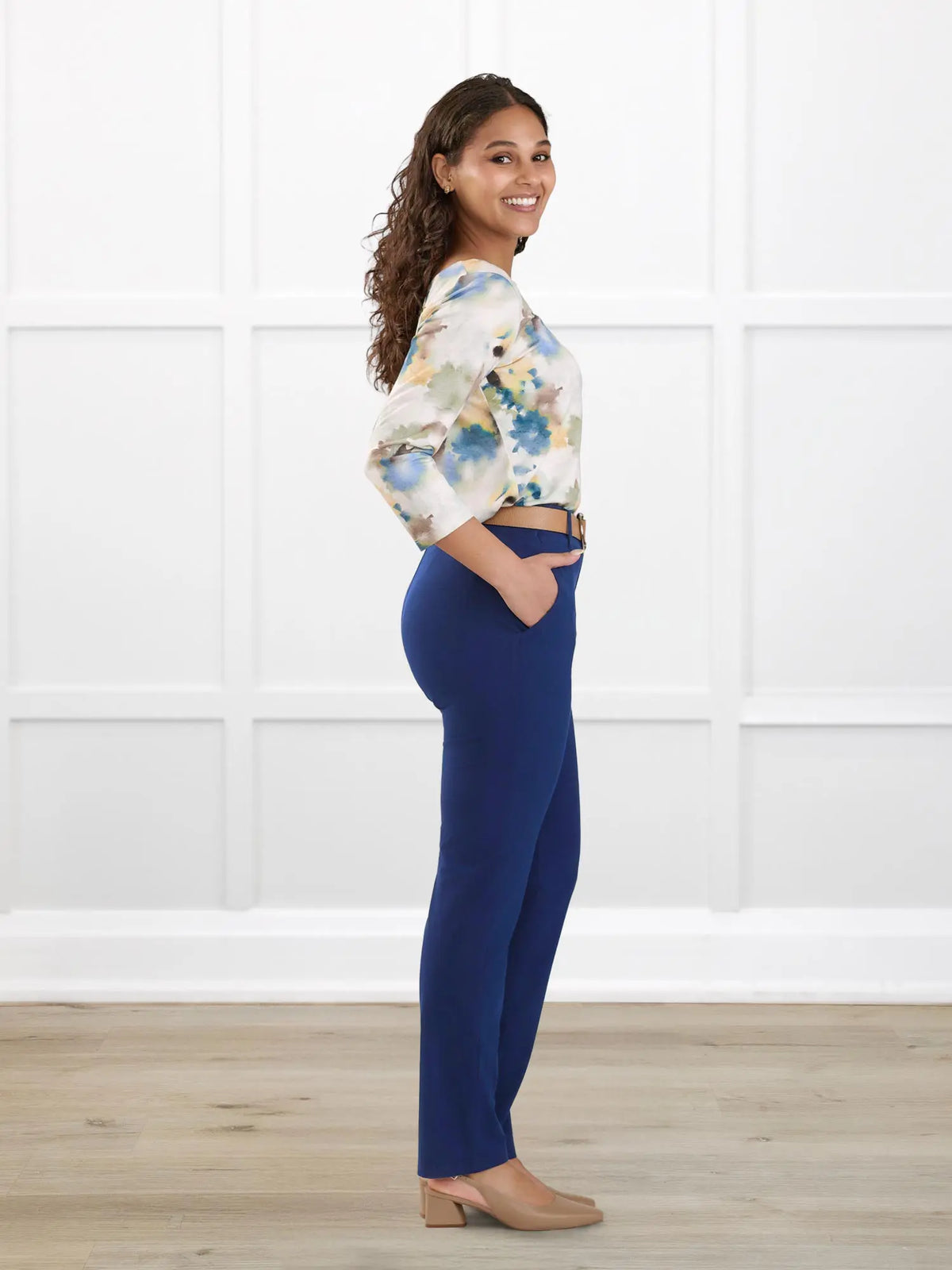 Asia mid-rise slim pant