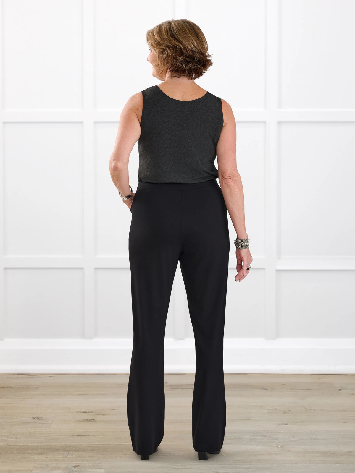 Avalynn mid-rise straight leg pant