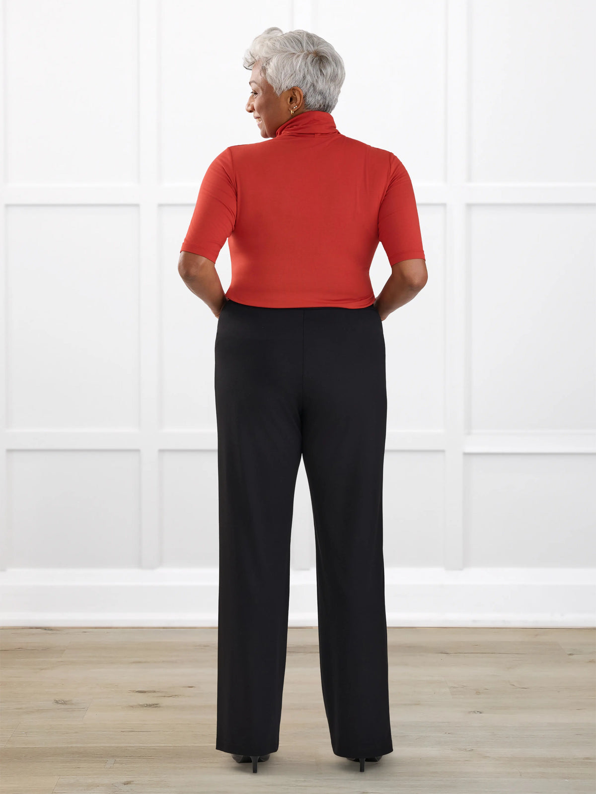 Avalynn mid-rise straight leg pant