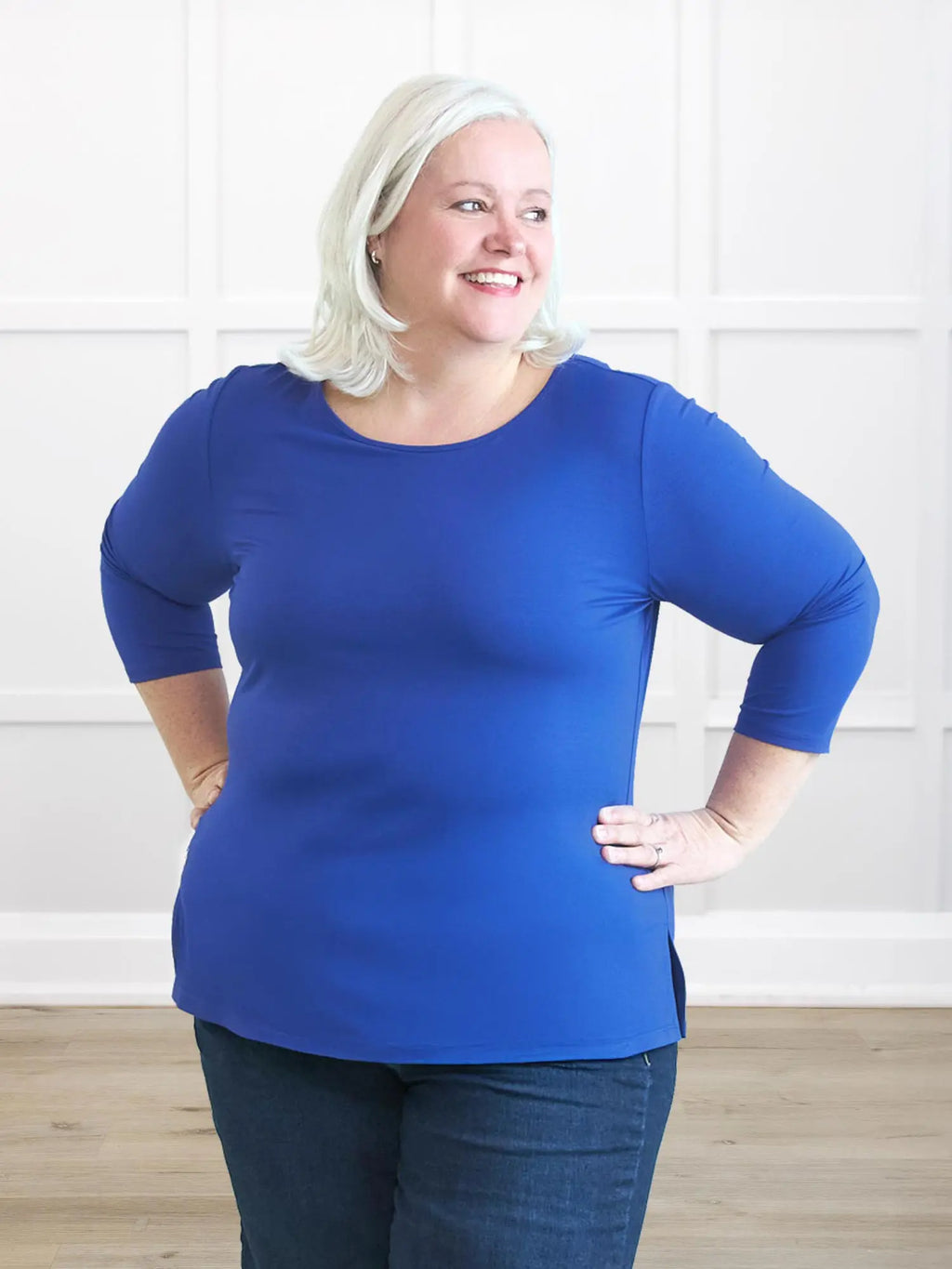 Chris 3/4 sleeve scoop neck top