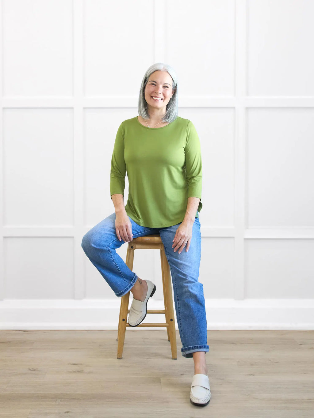 Chris 3/4 sleeve scoop neck top